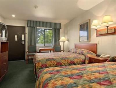 фото отеля Baymont Inn & Suites Kirkland
