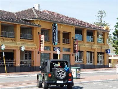 фото отеля Cottesloe Beach Hotel