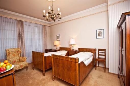 фото отеля Antik Hotel Bristol