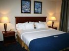 фото отеля Holiday Inn Express Portage