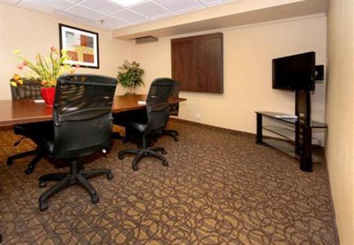 фото отеля Best Western Executive Hotel West Haven