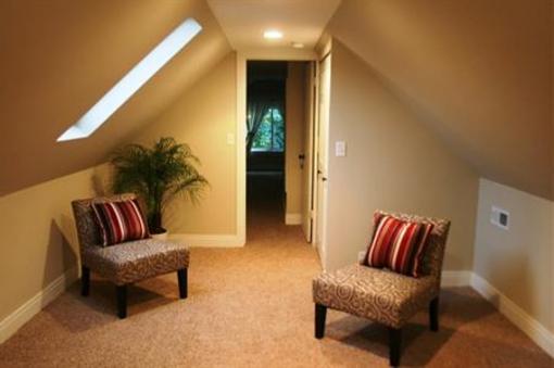 фото отеля Roscoe Village Guesthouse