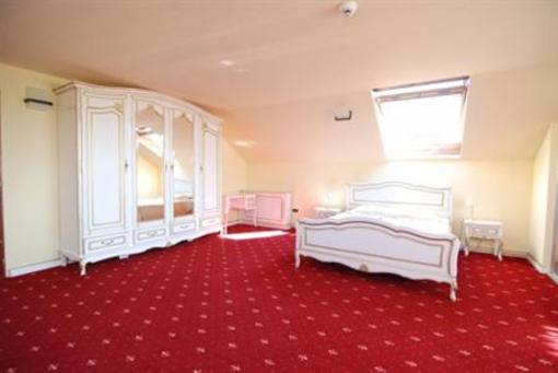 фото отеля Grand Hotel Perla Ciucasului