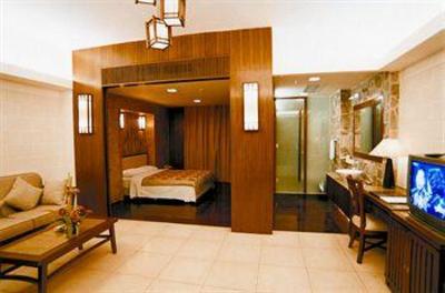 фото отеля Yi He Hotel Guangzhou