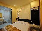 фото отеля Youth Sunshine Apartment Hotel Xiamen Siming Houbin