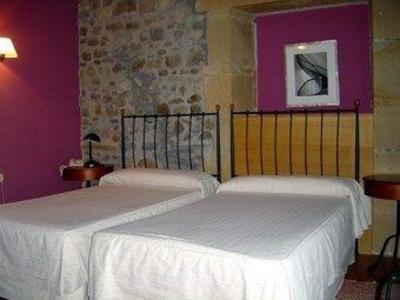 фото отеля Atxega Hotel Usurbil
