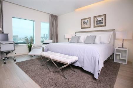 фото отеля Crowne Plaza Tel Aviv City Center