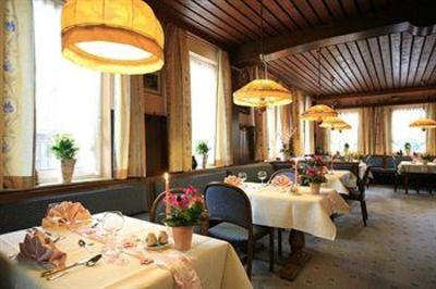 фото отеля Acht Linden Hotel