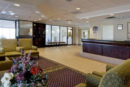 фото отеля Quality Inn & Suites Airport Mississauga
