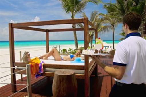 фото отеля Royal Hideaway Playacar & Occidental Resorts