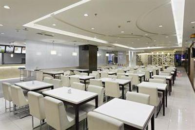 фото отеля Holiday Inn Express City Centre Dalian