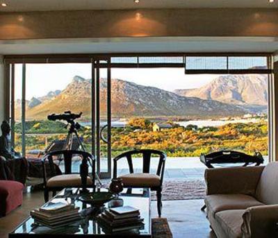 фото отеля Moonstruck on Pringle Bay Guesthouse