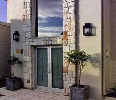 фото отеля Moonstruck on Pringle Bay Guesthouse