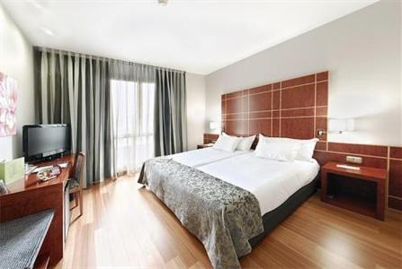 фото отеля Silken Reino de Aragon Hotel