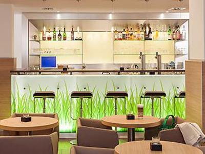 фото отеля Ibis Duisburg