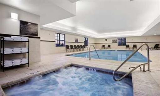фото отеля Homewood Suites Denver International Airport