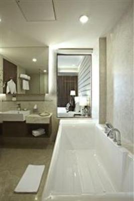 фото отеля Radisson Blu Hotel Rudrapur