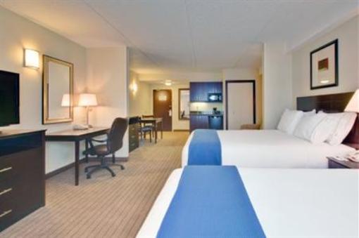 фото отеля Holiday Inn Express & Suites Kincardine