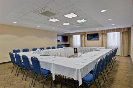 фото отеля Holiday Inn Express & Suites Kincardine