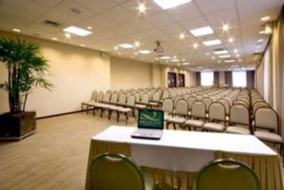 фото отеля Quality Hotel Jardins