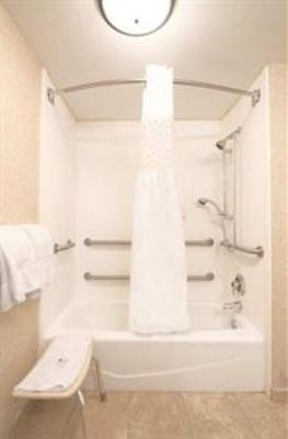 фото отеля Hampton Inn University Place
