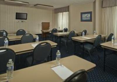 фото отеля BEST WESTERN Plus La Plata Inn
