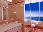 фото отеля Chateau Beachside Resort Gold Coast