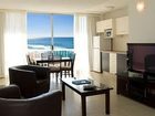 фото отеля Chateau Beachside Resort Gold Coast