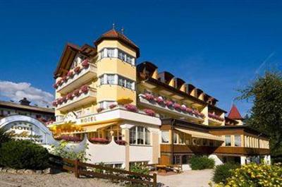 фото отеля Park Hotel Bellevue Toblach