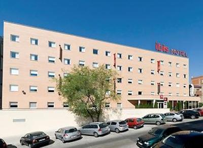 фото отеля Ibis Madrid Valentin Beato
