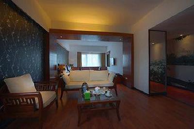 фото отеля Gia Bao Ha Noi Hotel