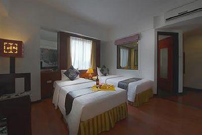 фото отеля Gia Bao Ha Noi Hotel