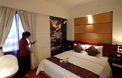 фото отеля Gia Bao Ha Noi Hotel