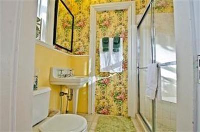 фото отеля Architects Inn - George Champlin Mason House