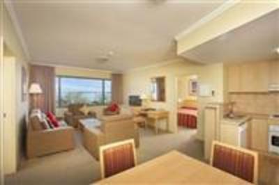 фото отеля Esplanade River Suites