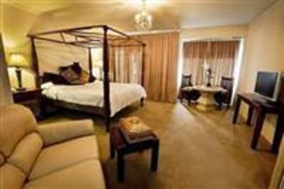 фото отеля Esplanade River Suites
