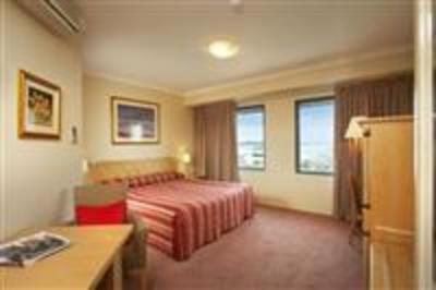 фото отеля Esplanade River Suites