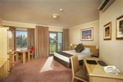 фото отеля Esplanade River Suites