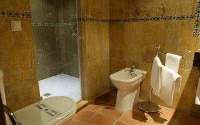 фото отеля Hostal Lineros 38