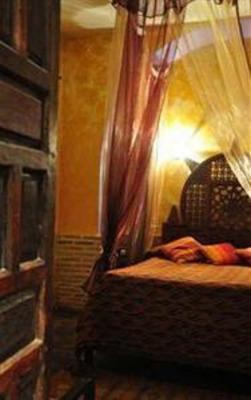 фото отеля Hostal Lineros 38