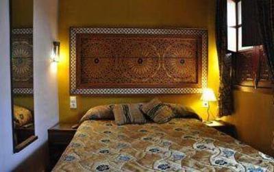 фото отеля Hostal Lineros 38