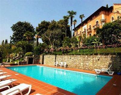 фото отеля Hotel Bellevue Gardone Riviera