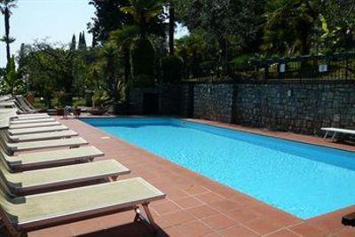фото отеля Hotel Bellevue Gardone Riviera