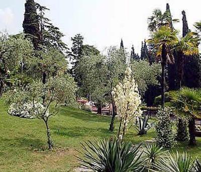 фото отеля Hotel Bellevue Gardone Riviera