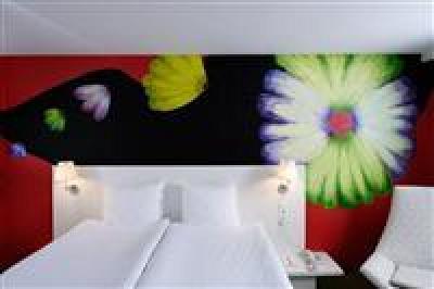 фото отеля Hotel BLOOM!