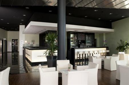 фото отеля Holiday Inn Bern Westside