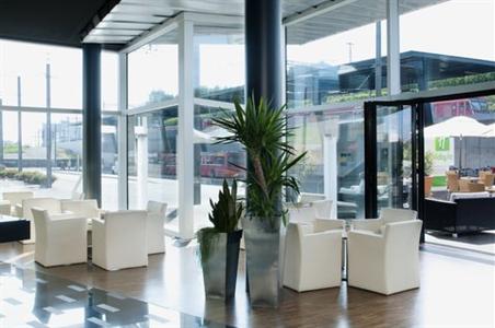фото отеля Holiday Inn Bern Westside