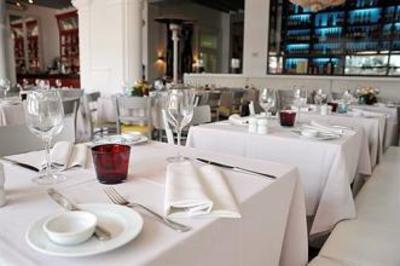 фото отеля Hostal Porto Colom Felanitx