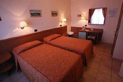 фото отеля Hotel Valmarina
