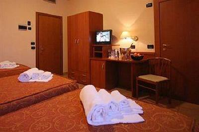 фото отеля Hotel Valmarina